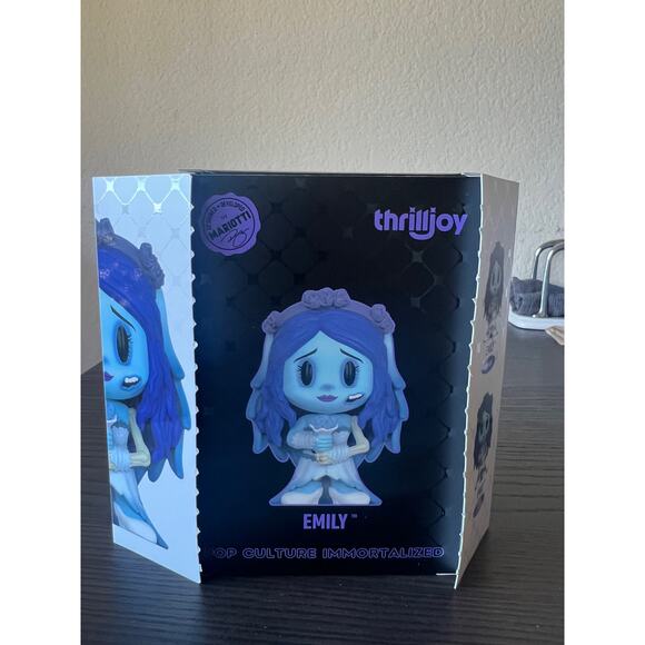 LIMITED EDITION Emily & Victor Corpse Bride Thrilljoy Pix Vinyl Figures Movies - Picture 5 of 5